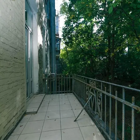 Lux Near Maidan, Khreschutyk 3Br Apartment Kyiv Exterior photo