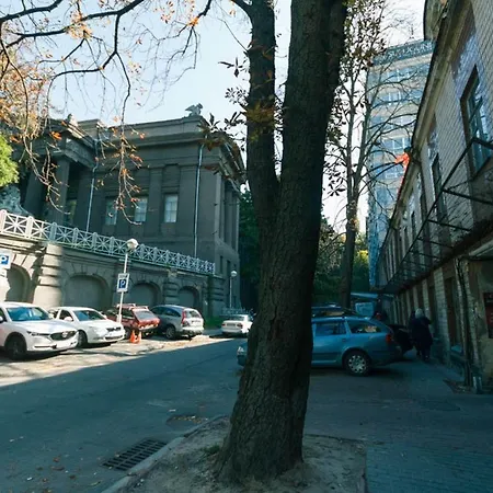 Lux Near Maidan, Khreschutyk 3Br Apartment Kyiv Exterior photo