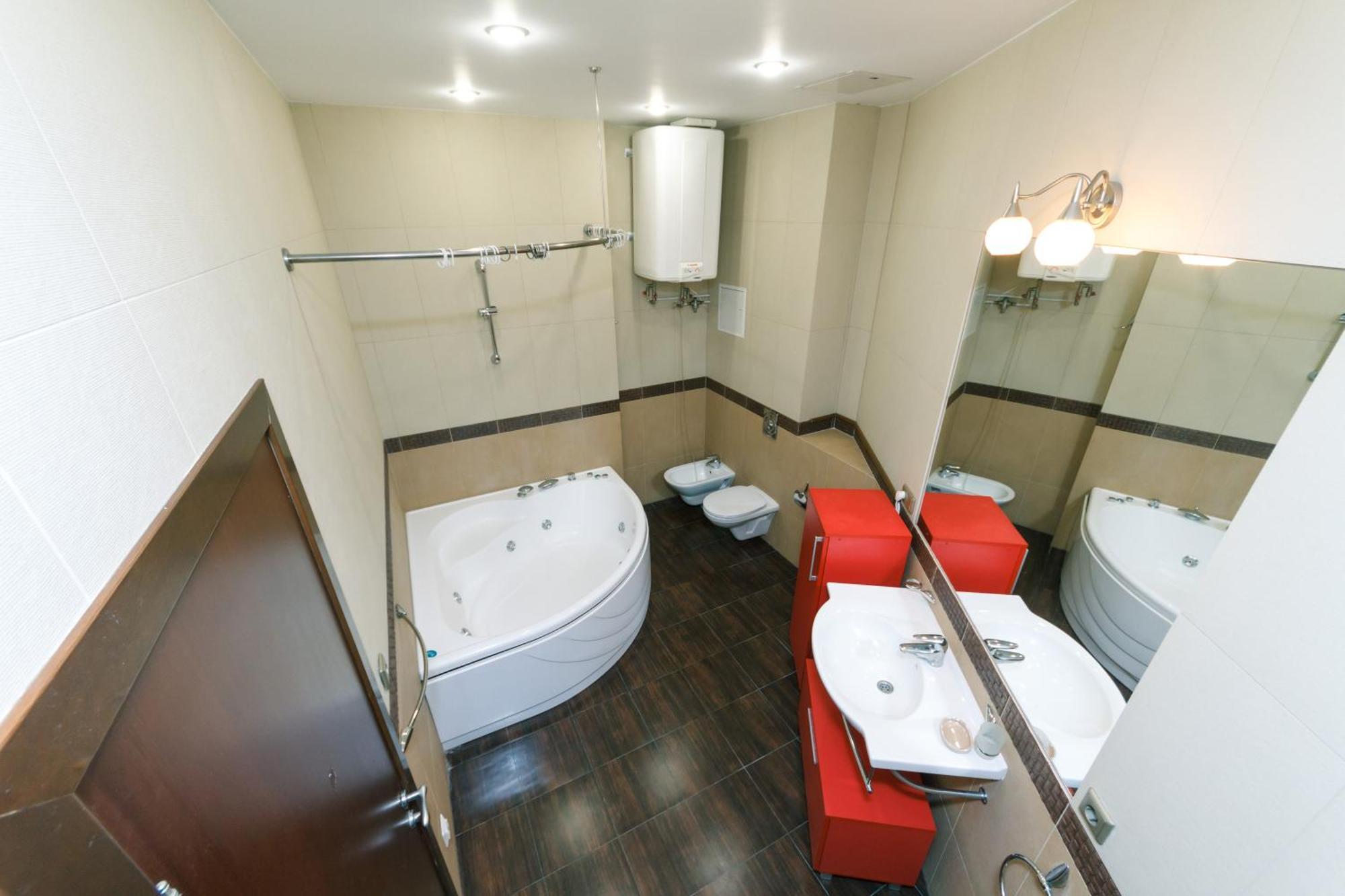 Lux Near Maidan, Khreschutyk 3br Kyiv
